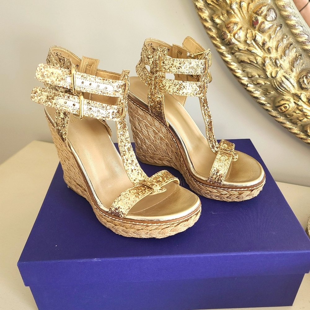 STUART WEITZMAN WEDGE SANDAL